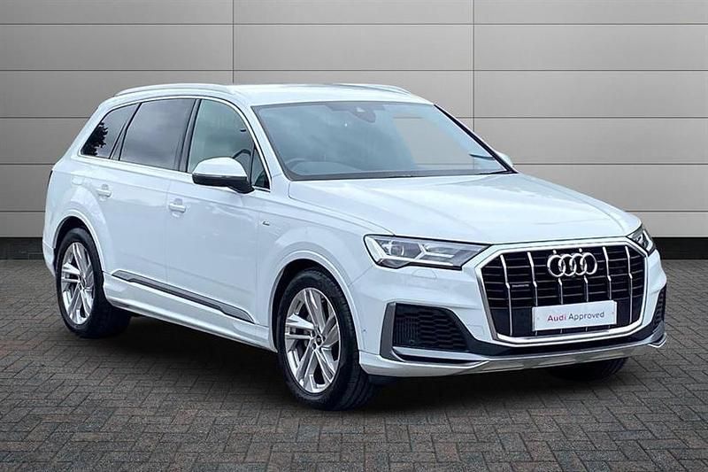White Used 2022 Audi Q7 S-Line SUV | £39,450 (Good price) - Image 1/4