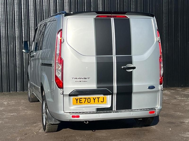 Used Ford Transit Custom Trend 105 HP (77 kW) 2020 Silver Van
