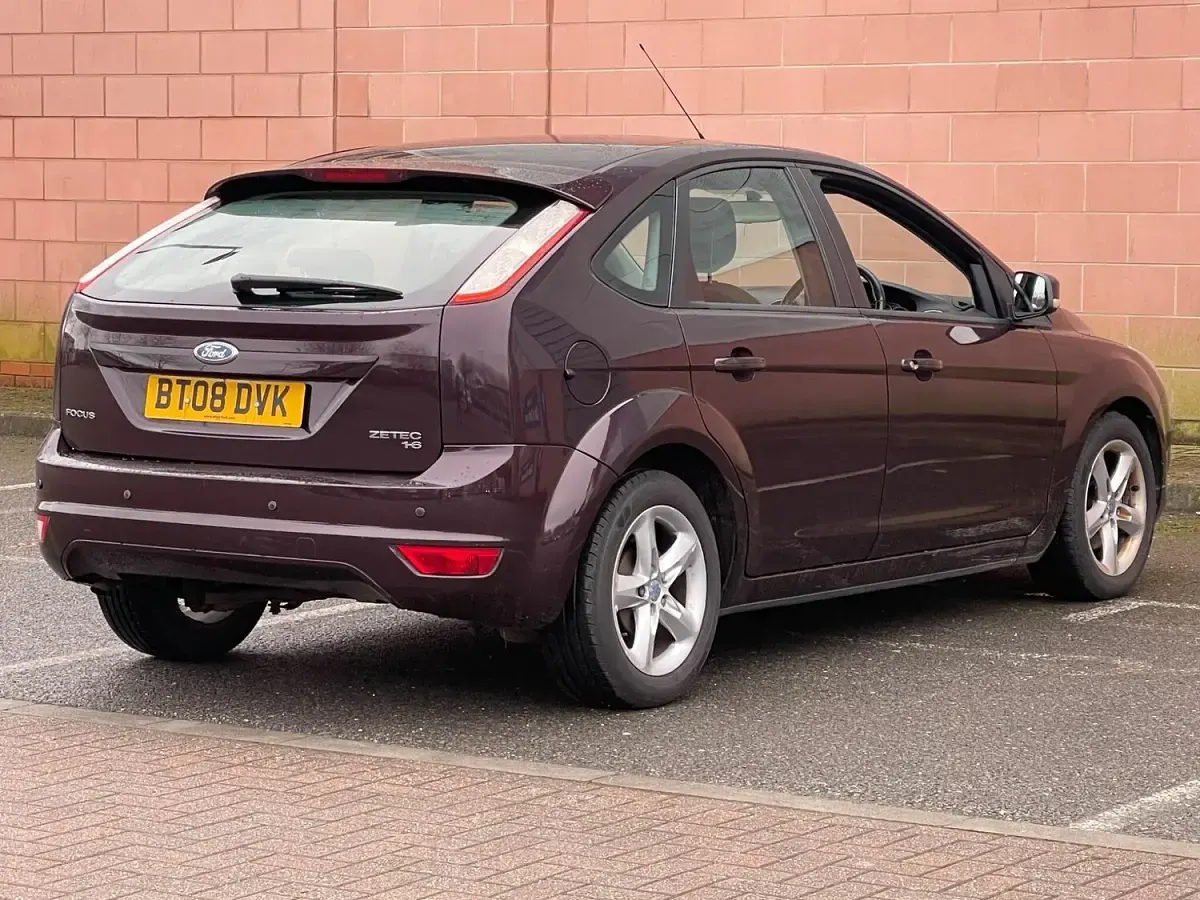 Used Ford Focus Zetec 2008 Red Hatchback