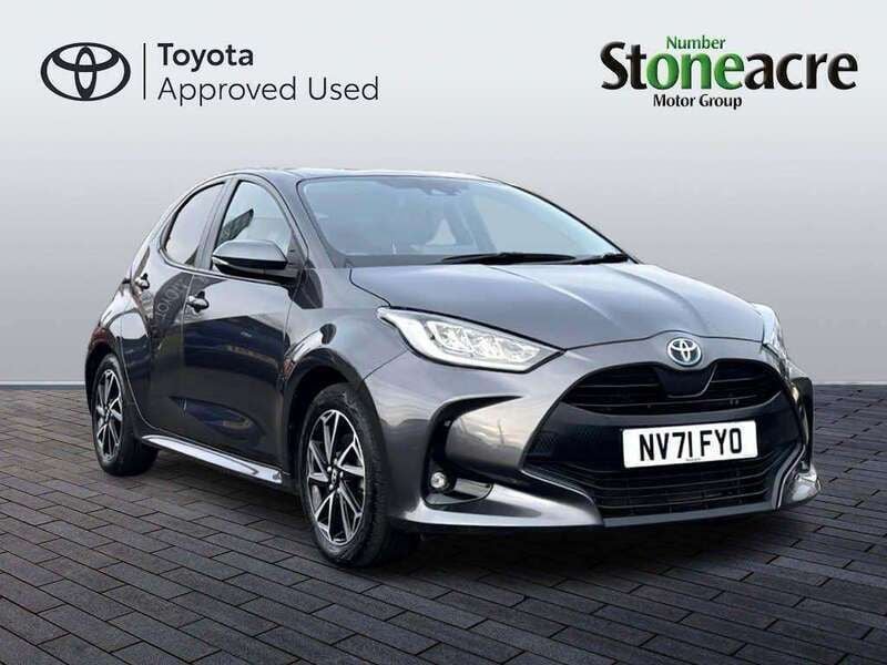 Grey Used 2021 Toyota Yaris Hybrid Design Hatchback | £15,500 (Fair price) - Image 1/4