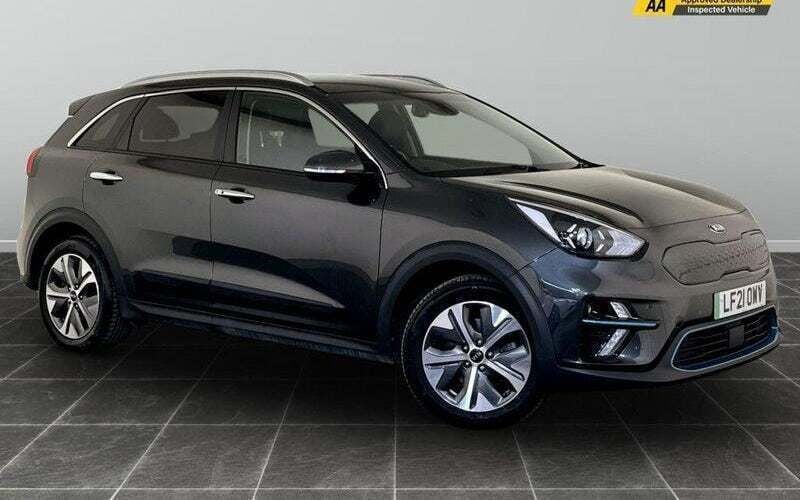 Grey Used 2021 Kia e-Niro 3 SUV | £11,595 (Good price) - Image 1/2