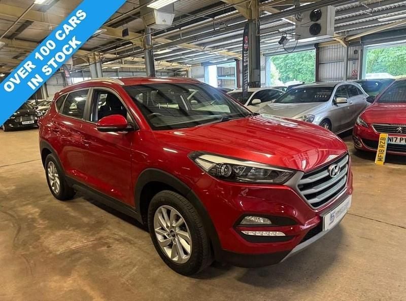 Red Used 2018 Hyundai Tucson SE SUV | £8,990 (Good price) - Image 1/4