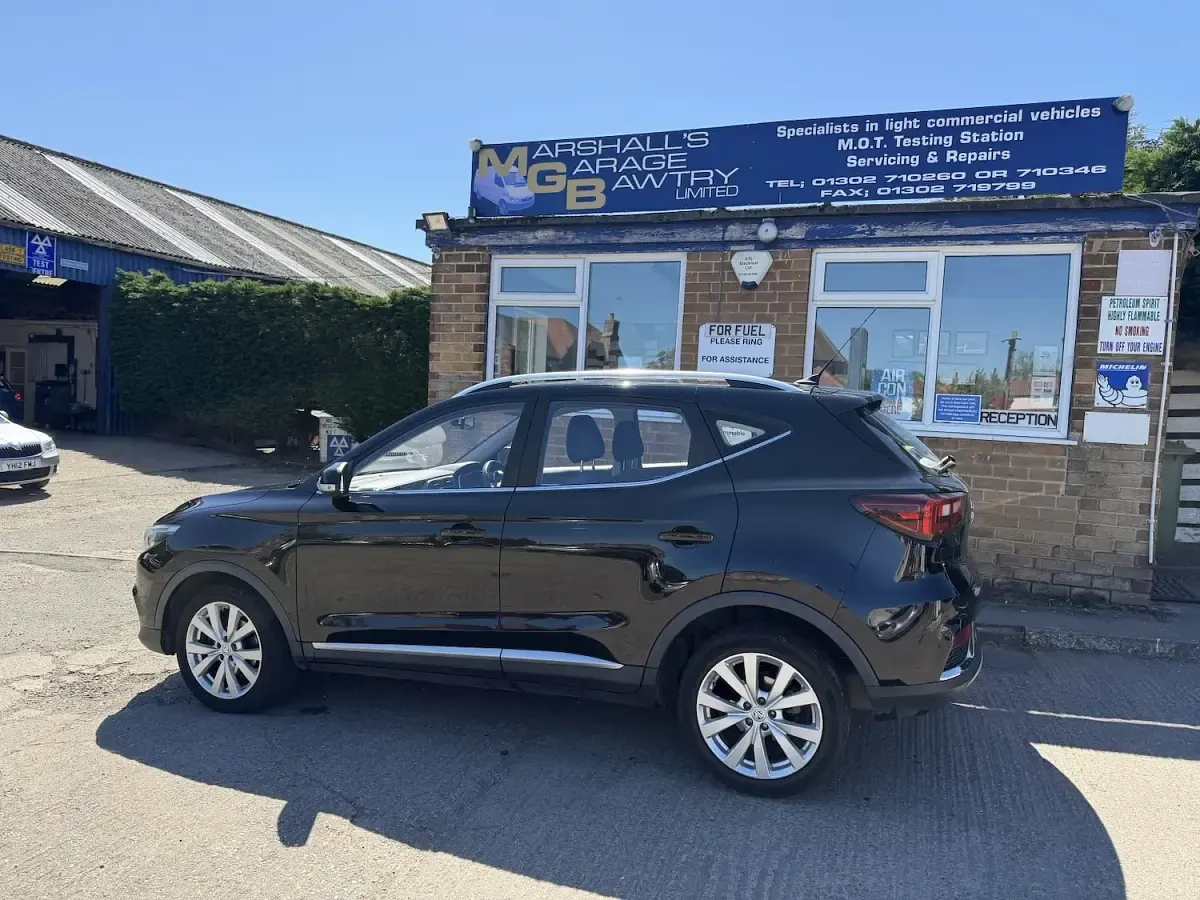 Used MG ZS Excite 106 HP (77 kW) 2018 Black SUV