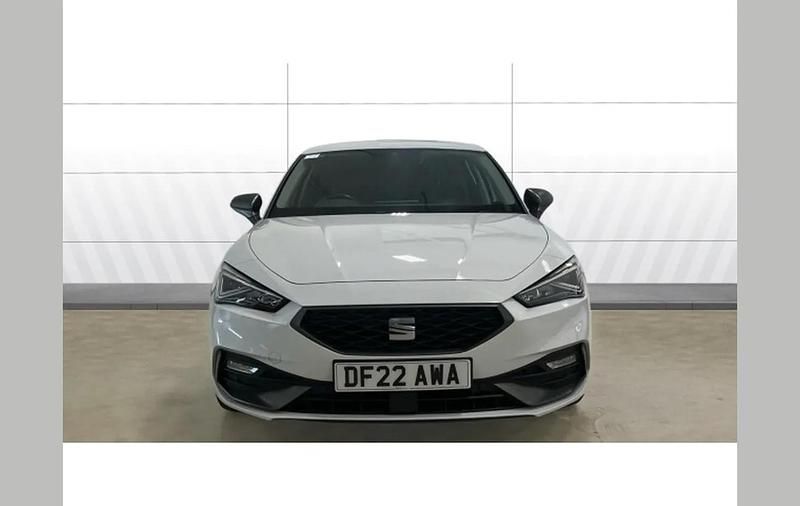 Second-hand Seat Leon FR 110 CP (80 kW) 2022 Alb Hatchback