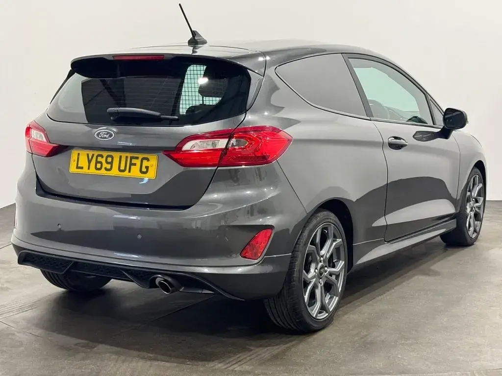 Used Ford Fiesta Sport 85 HP (62 kW) 2020 Grey Hatchback