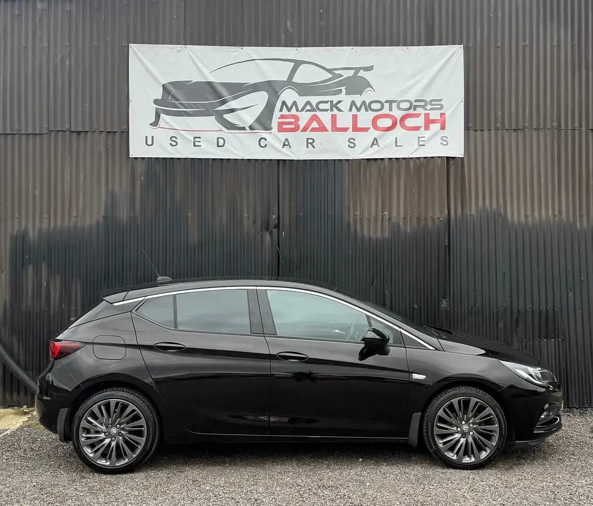 Used Vauxhall Astra 150 HP (110 kW) 2019 Black Hatchback