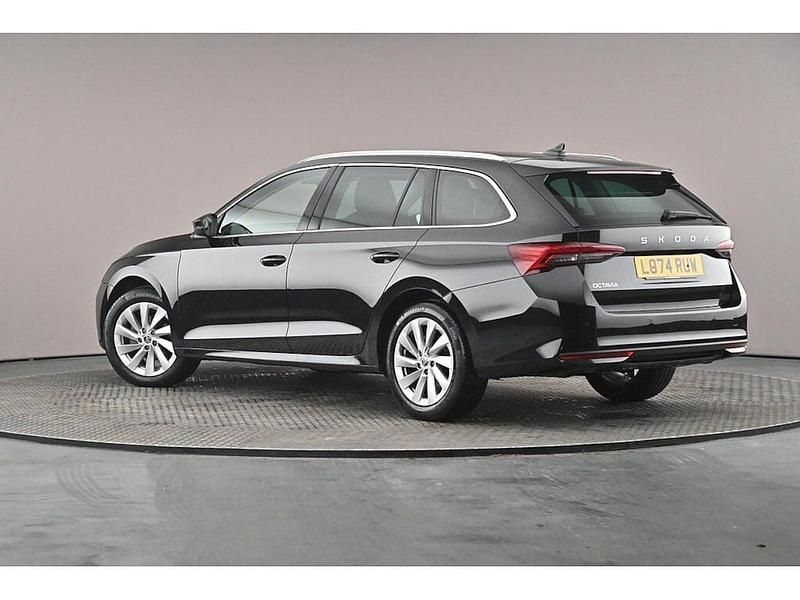 Used Skoda Octavia SE L 147 HP (108 kW) 2024 Black magic pearl effect Estate