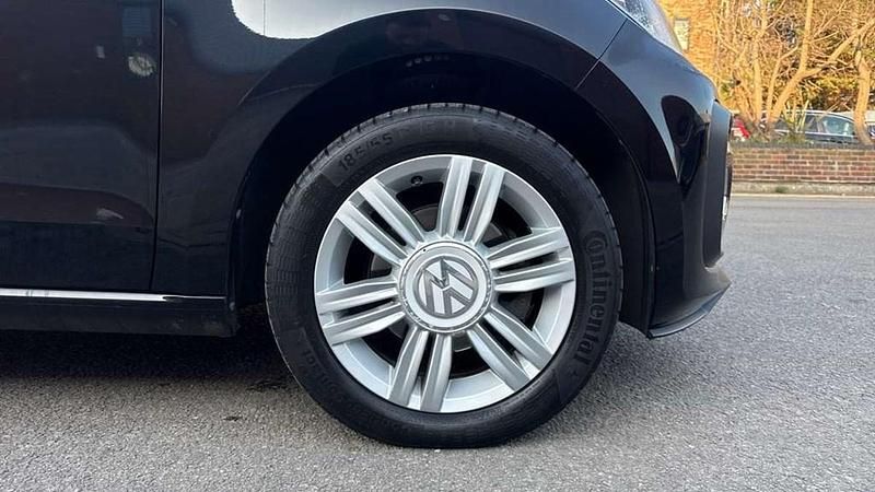Used VW up! high up! 90 HP (66 kW) 2018 Black Hatchback