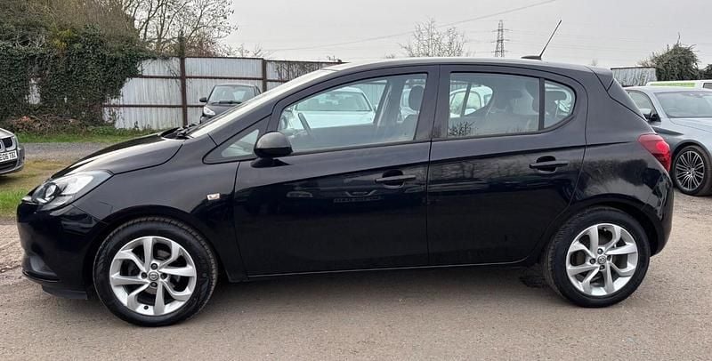 Second-hand Vauxhall Corsa 75 CP (55 kW) 2017 Negru Hatchback