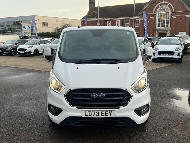 Used Ford Transit Custom Limited 130 HP (95 kW) 2024 White Van