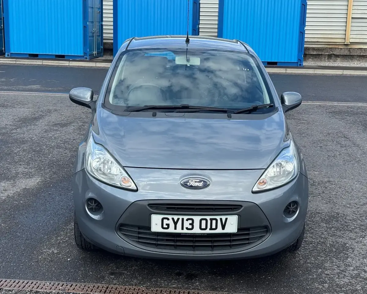 Used Ford Ka 69 HP (50 kW) 2013 Silver Hatchback