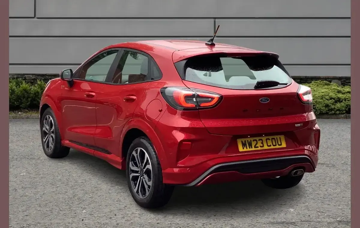 Used Ford Puma ST-Line 123 HP (90 kW) 2023 Red SUV