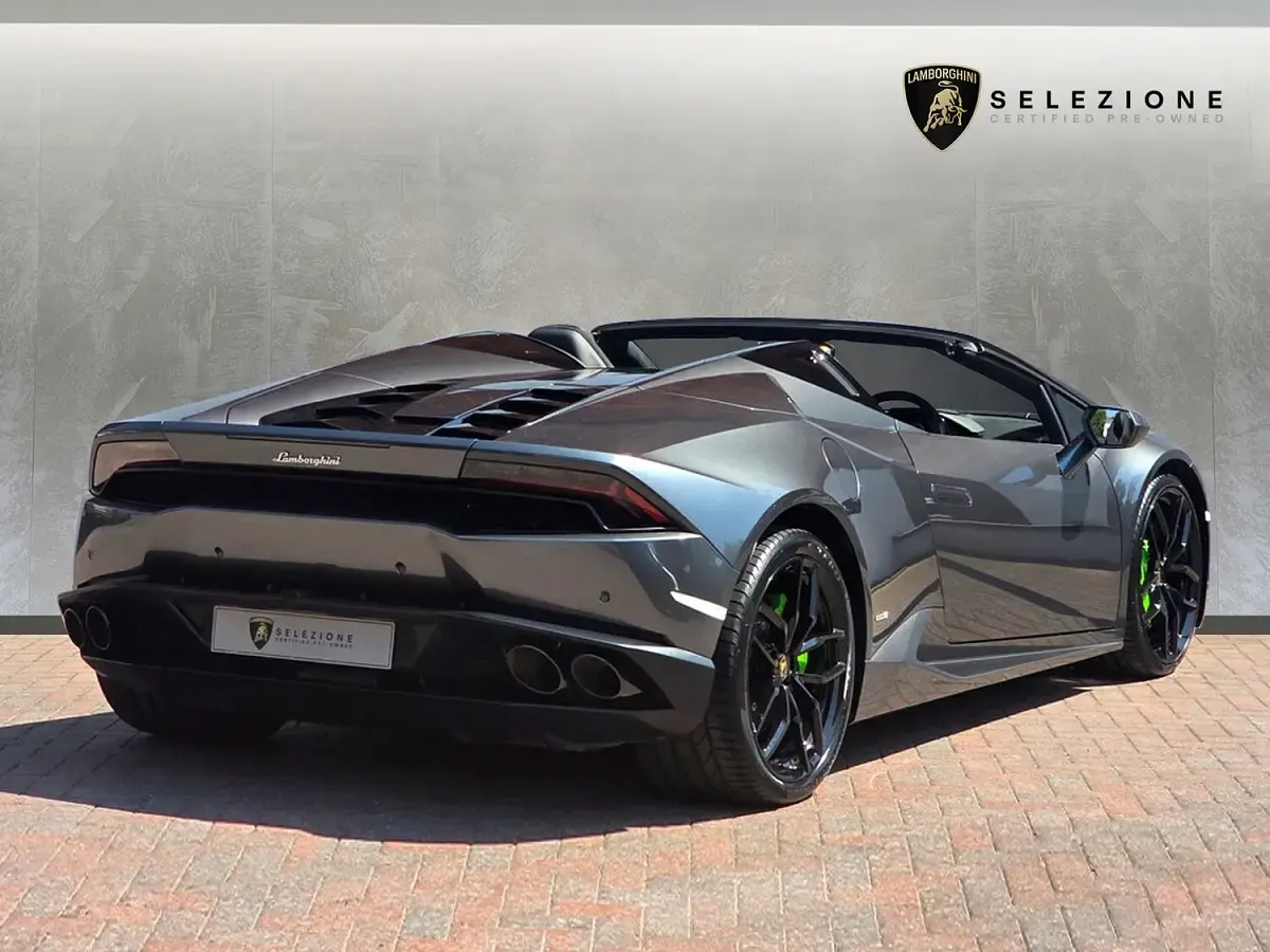 Used Lamborghini Huracán 580 HP (426 kW) 2017 Grey Cabriolet
