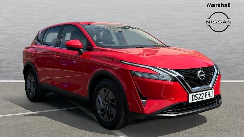 Red Used 2022 Nissan Qashqai Acenta Premium SUV | £18,503 (Fair price) - Image 1/4