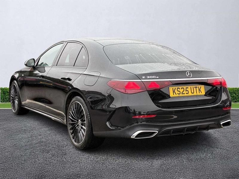 Used Mercedes E300 Urban 313 HP (230 kW) 2025 Black Sedan