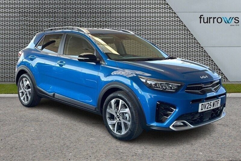 Blue New 2025 Kia Stonic 4 SUV | £20,990 (Super price) - Image 1/4