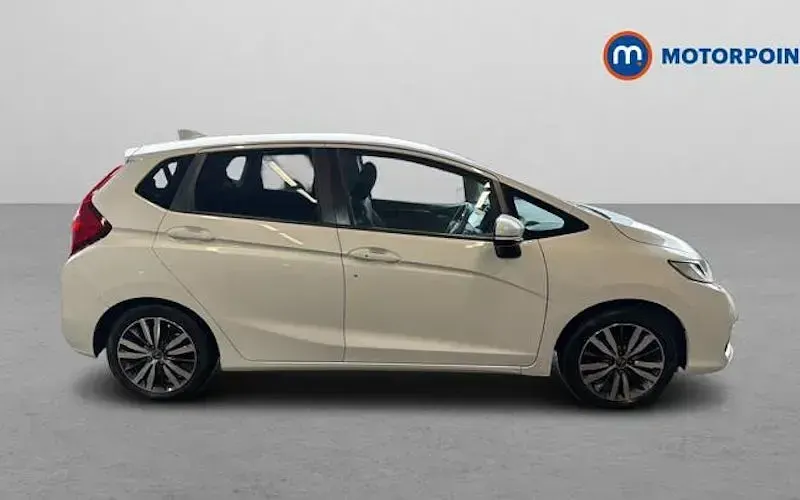 Used Honda Jazz EX 102 HP (75 kW) 2019 White Hatchback