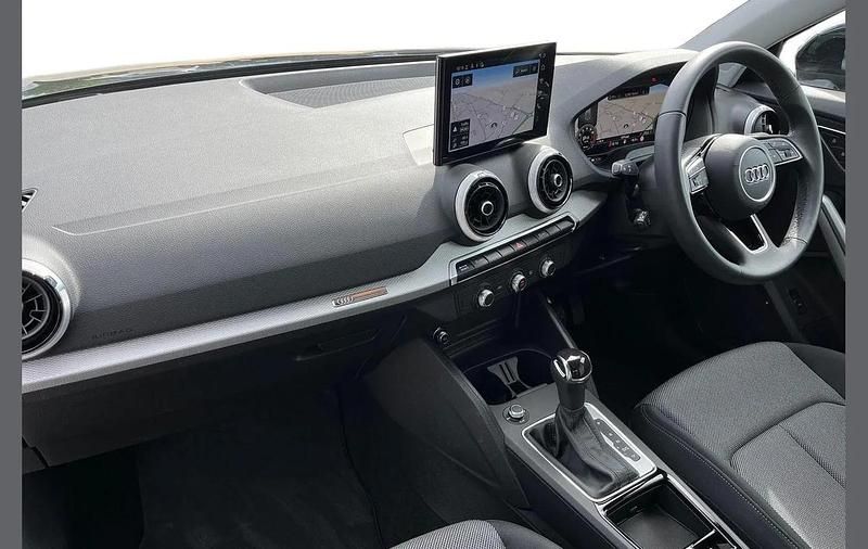 Used Audi Q2 Sport 147 HP (108 kW) 2025 Black SUV