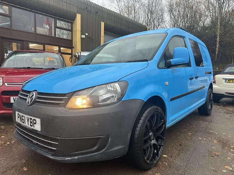 Used VW Caddy Maxi 102 HP (75 kW) 2011 Blue MPV