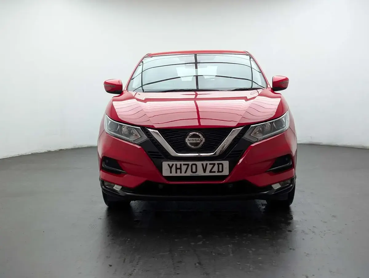 Used Nissan Qashqai Acenta Premium 2020 Red SUV