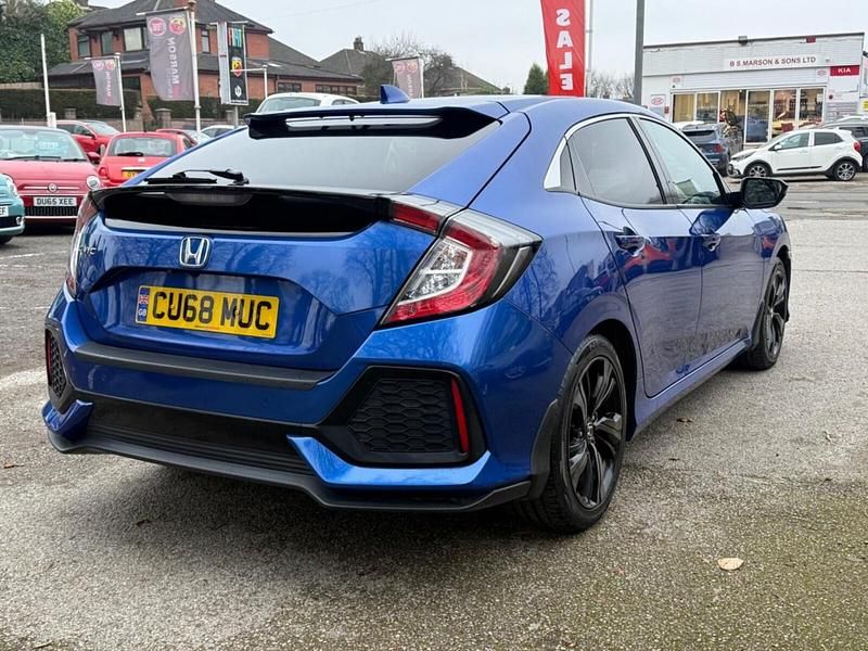 Used Honda Civic EX 126 HP (92 kW) 2019 Blue Hatchback