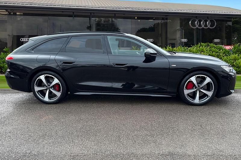 Used Audi A6 Advanced 204 HP (150 kW) 2025 Black Estate