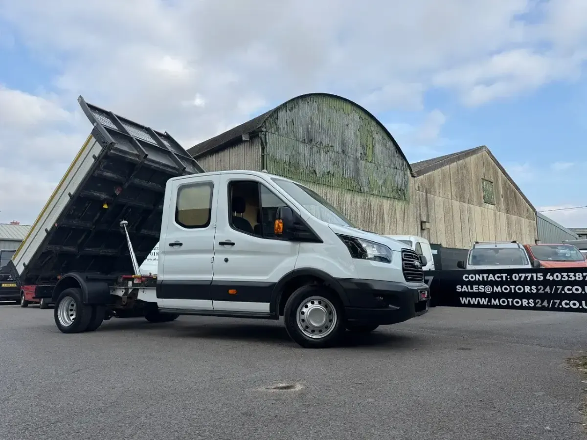 Used Ford Transit 130 HP (95 kW) 2019 White Van