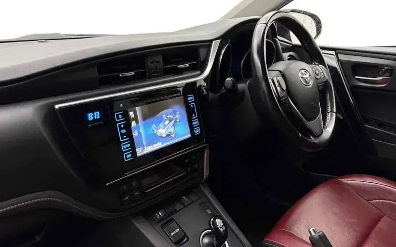 Used Toyota Auris Touring Sports Design 136 HP (100 kW) 2019 Estate