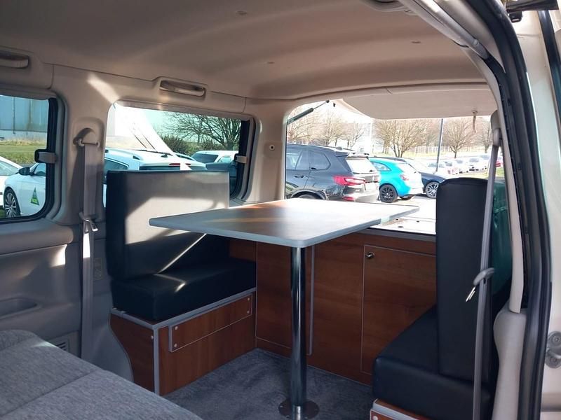 Used Mazda Bongo 2000 White MPV