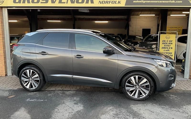 Used 2020 Peugeot 3008 Premium Estate | £12,495 (Fair price) - Image 1/4