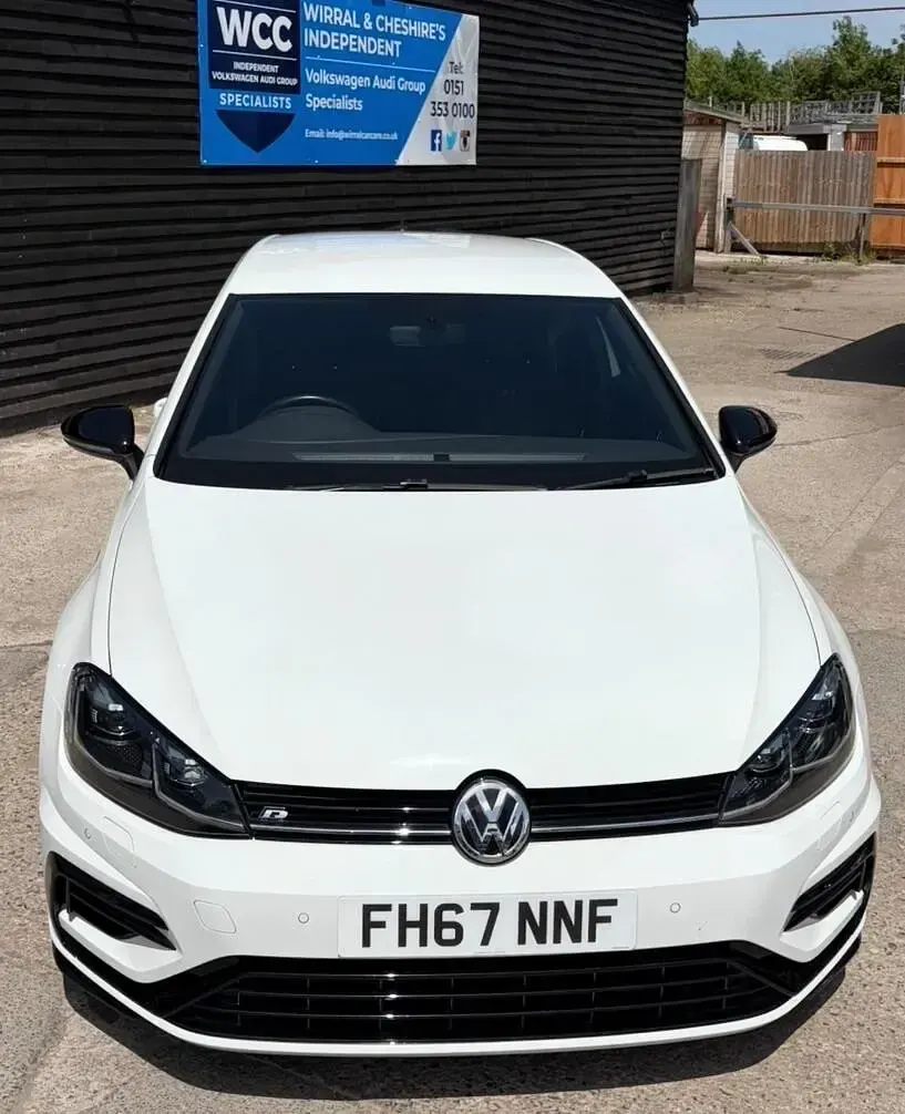 Used VW Golf VII R 310 HP (228 kW) 2018 White Hatchback