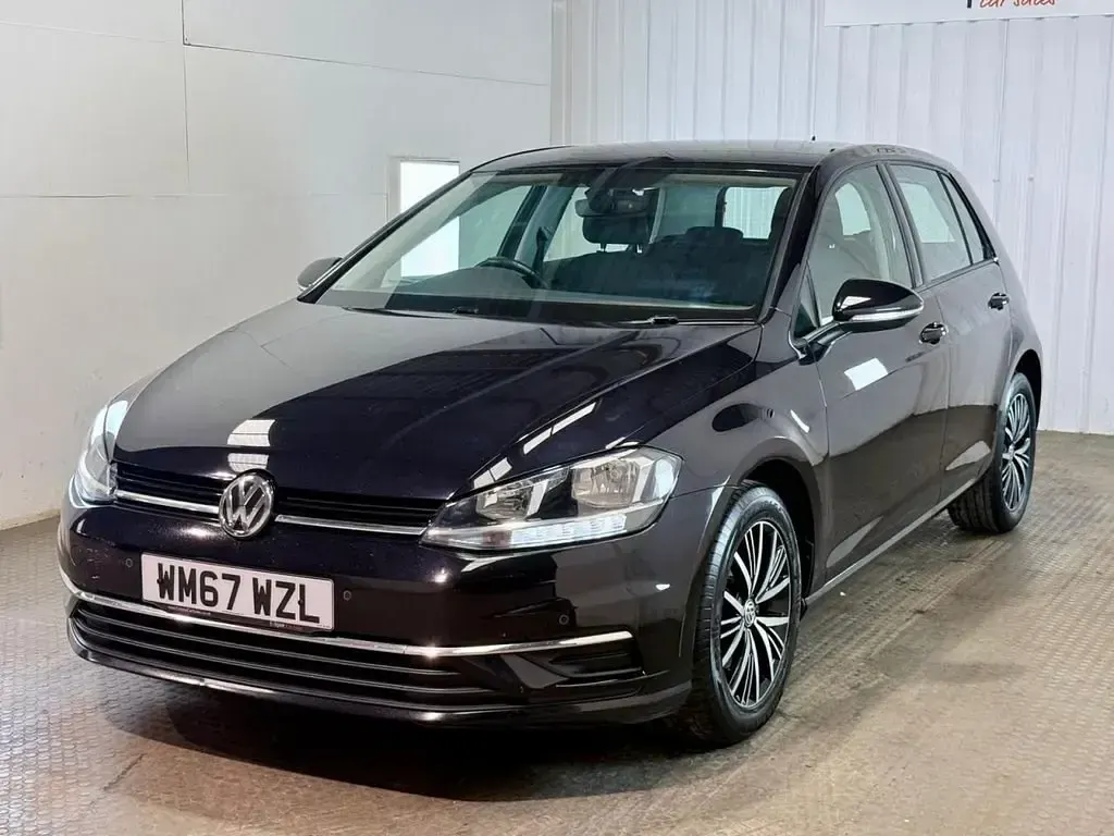 Second-hand VW Golf VII SE 115 CP (84 kW) 2018 Negru Hatchback