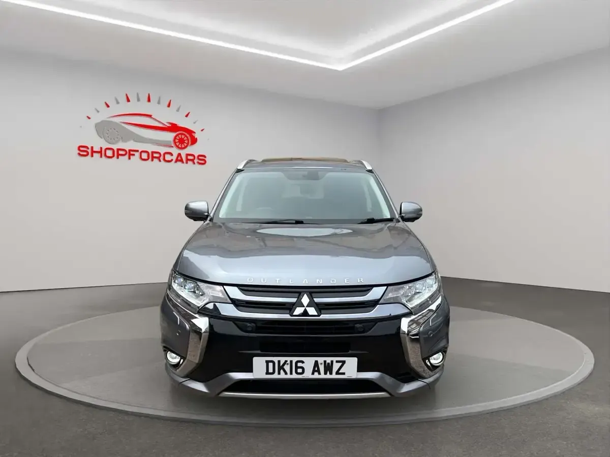 Used Mitsubishi Outlander P-HEV 2016 Grey SUV