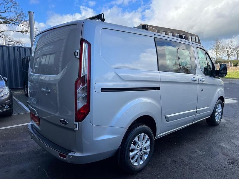 Used Ford Transit Custom Limited 130 HP (95 kW) 2020 Silver Van