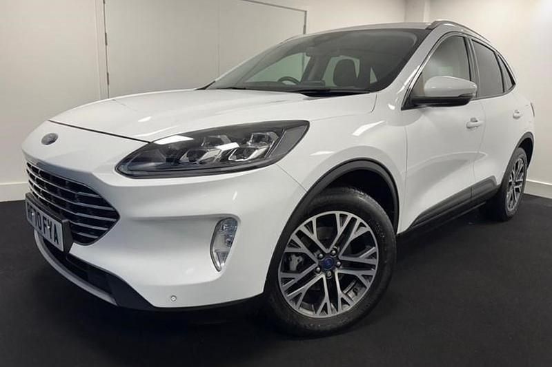 Frozen white Used 2021 Ford Kuga Titanium SUV | £16,997 (Good price) - Image 1/1