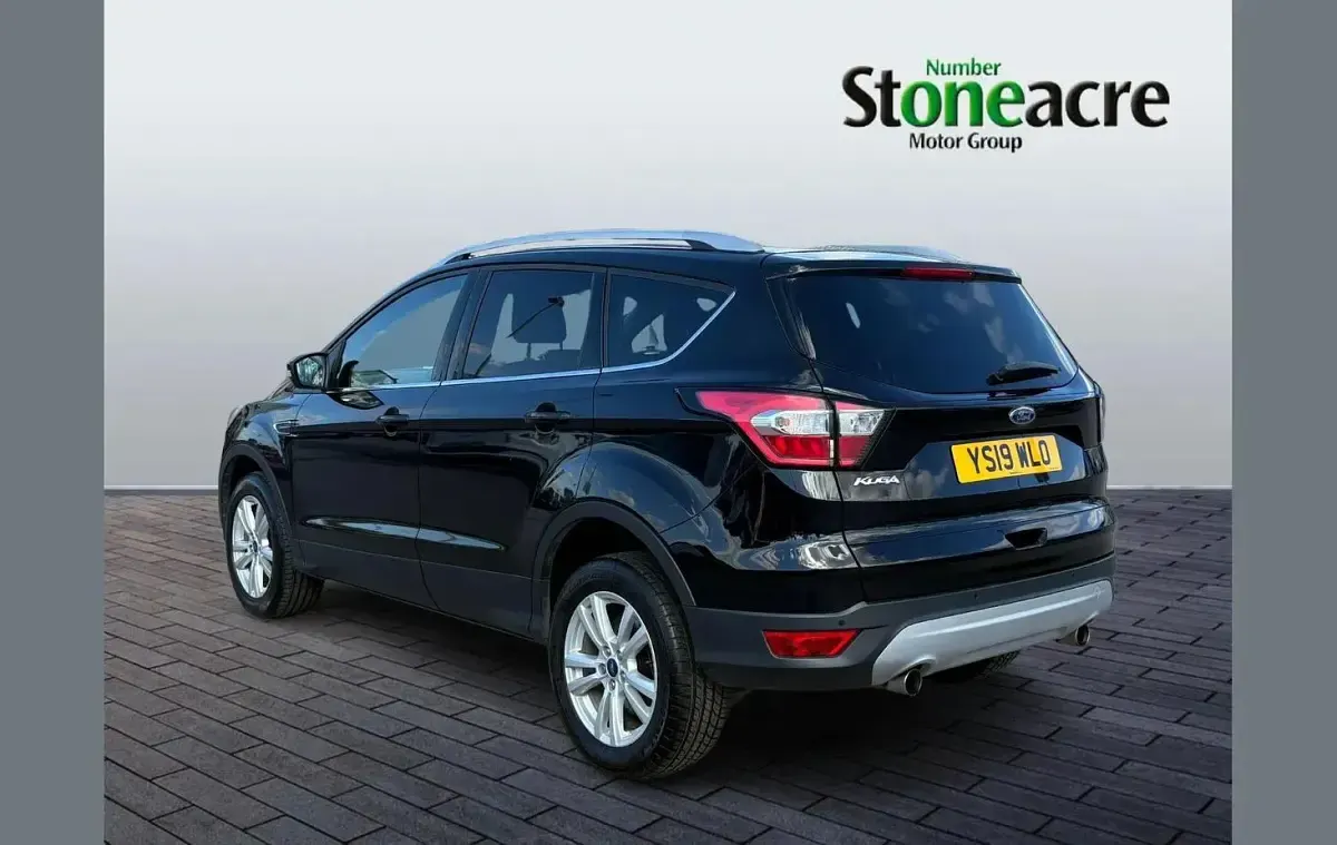 Used Ford Kuga Zetec 120 HP (88 kW) 2019 Black SUV