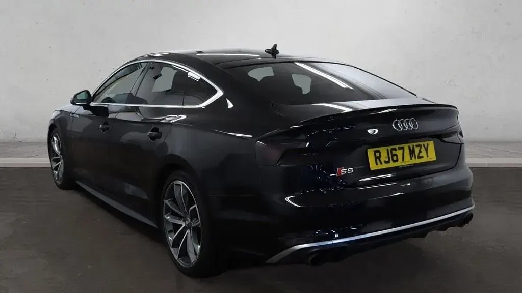 Usado Audi S5 Sportback Design 354 HP (260 kW) 2017 Preto Citadino
