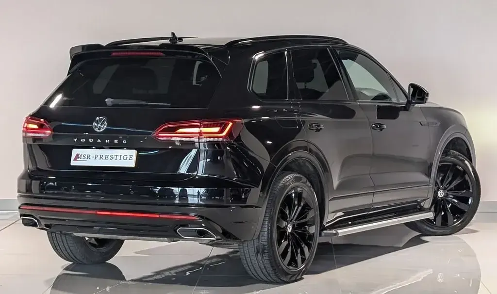 Usado VW Touareg R-line 2019 Negro SUV