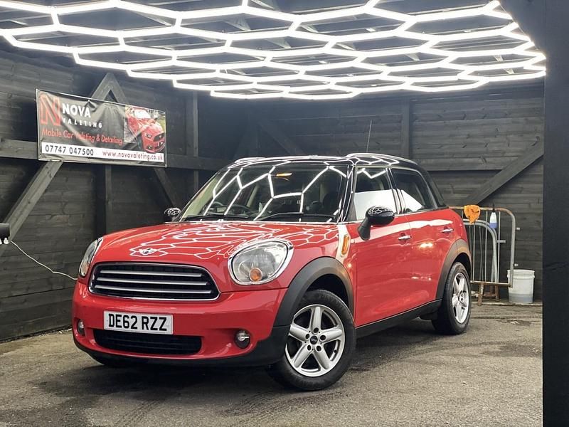 Red Used 2012 Mini Cooper Countryman SUV | £3,995 (Good price) - Image 1/4