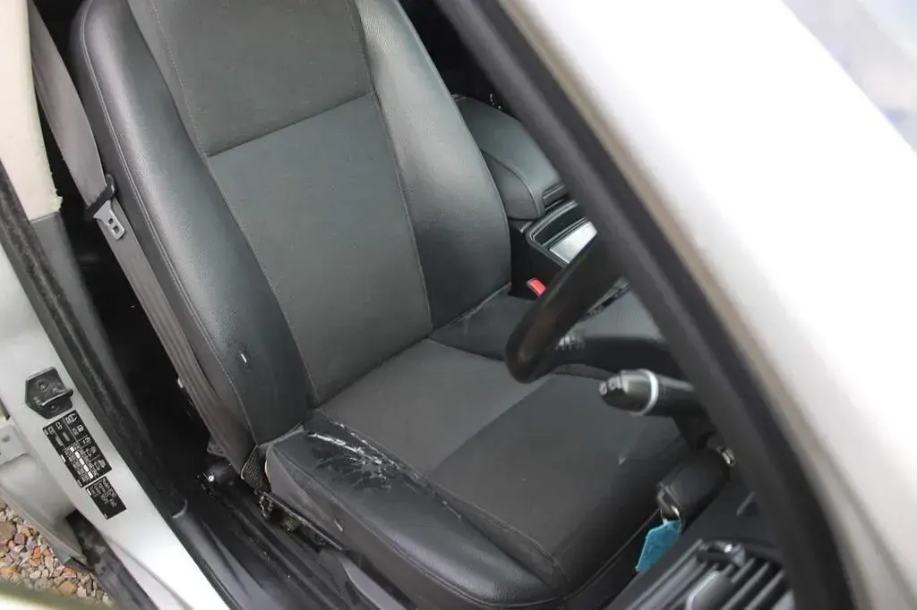 Used Volvo XC90 182 HP (133 kW) 2010 Silver SUV