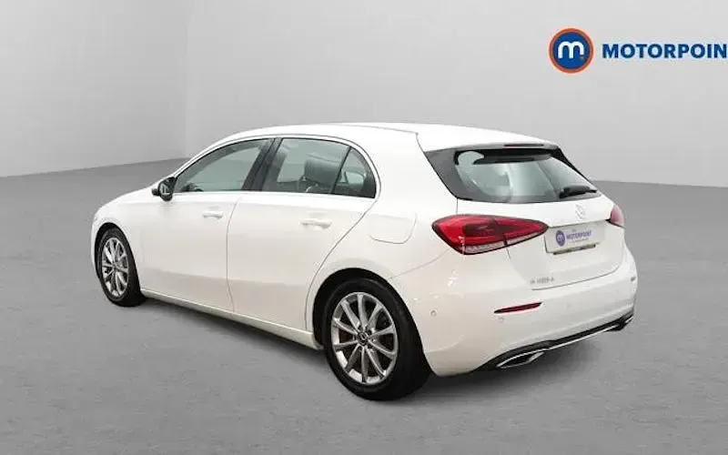 Używany Mercedes A180 Executive 116 KM (85 kW) 2020 Hatchback