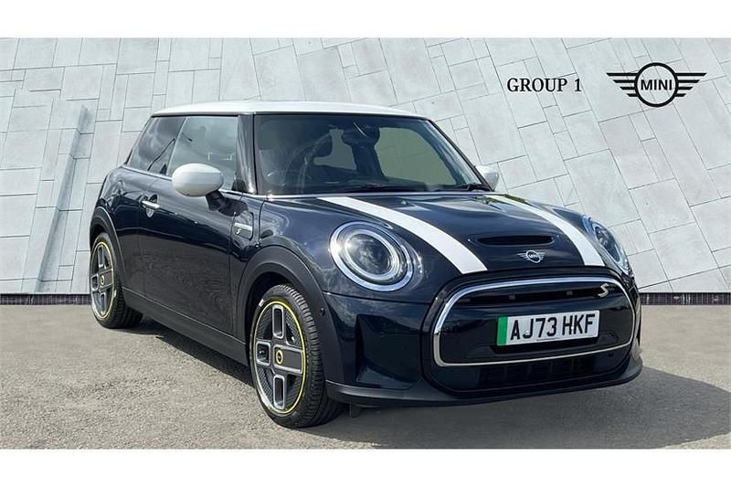 Used Mini Cooper S Level 3 135 kW (184 HP) 2023 Enigmatic black Hatchback