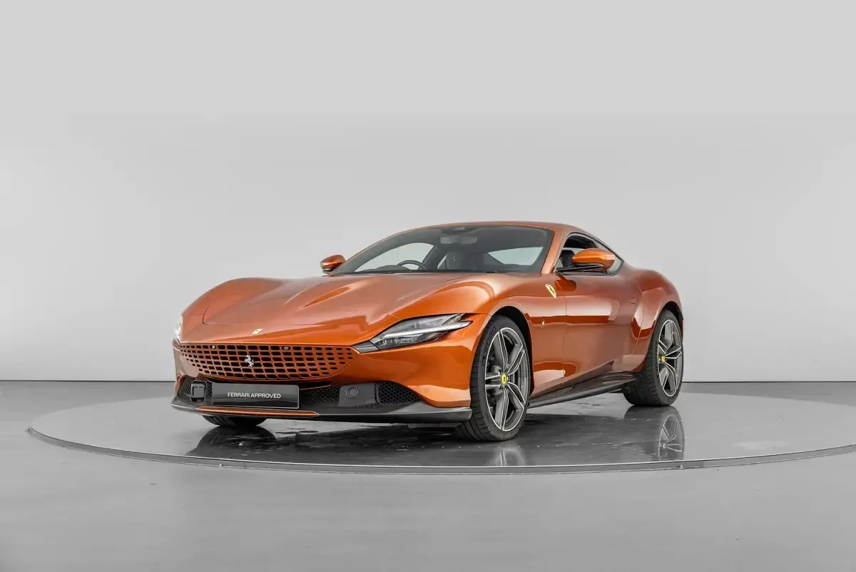 Used Ferrari Roma 620 HP (456 kW) 2021 Orange Coupe