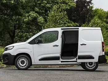 Novo Peugeot Partner 131 HP (96 kW) 2026 Branco Monovolume