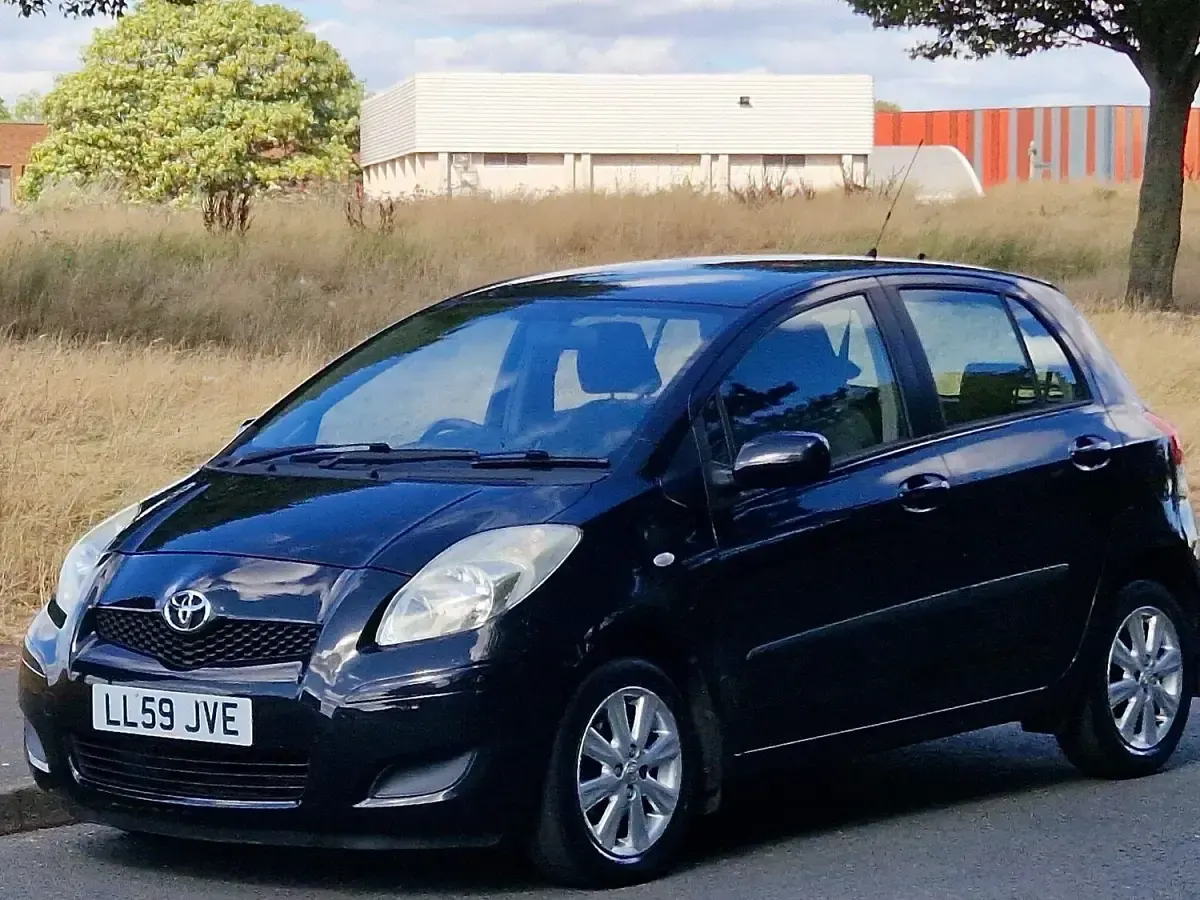 Used Toyota Yaris 2009 Black Hatchback