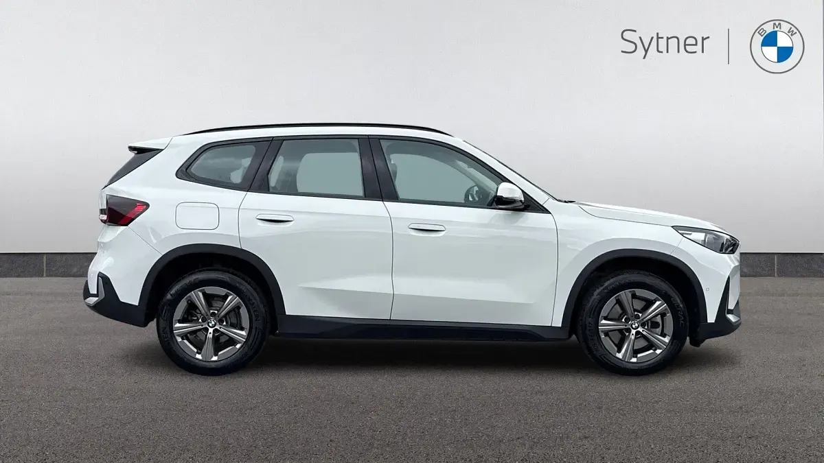 Second-hand BMW X1 Sport Line 168 CP (123 kW) 2024 Alb SUV