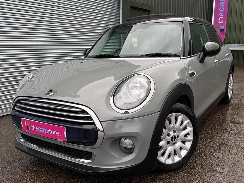 Grey Used 2014 Mini Cooper Hatch Hatchback | £9,995 (Good price) - Image 1/4