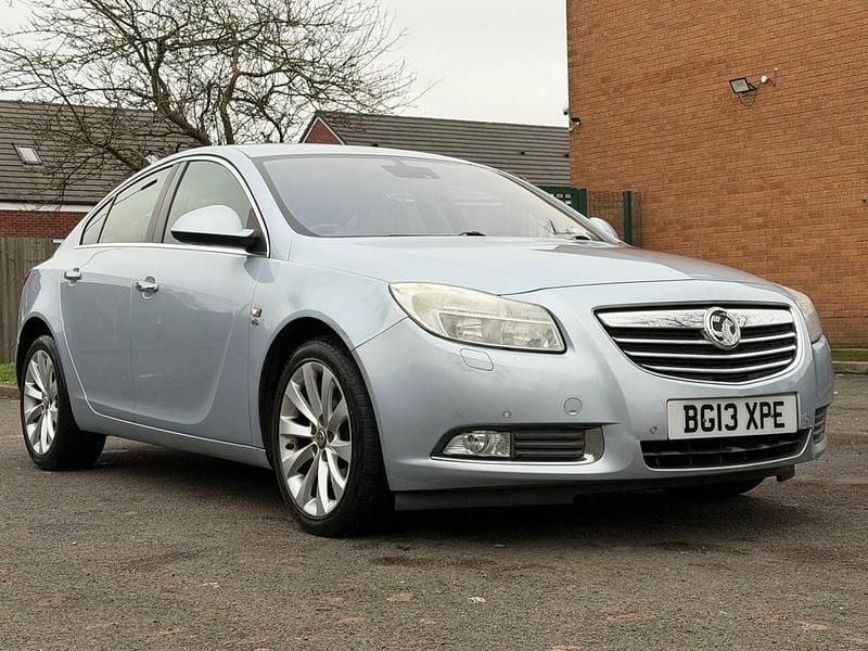 Silver Used 2013 Vauxhall Insignia Elite Hatchback | £1,995 (Fair price) - Image 1/4