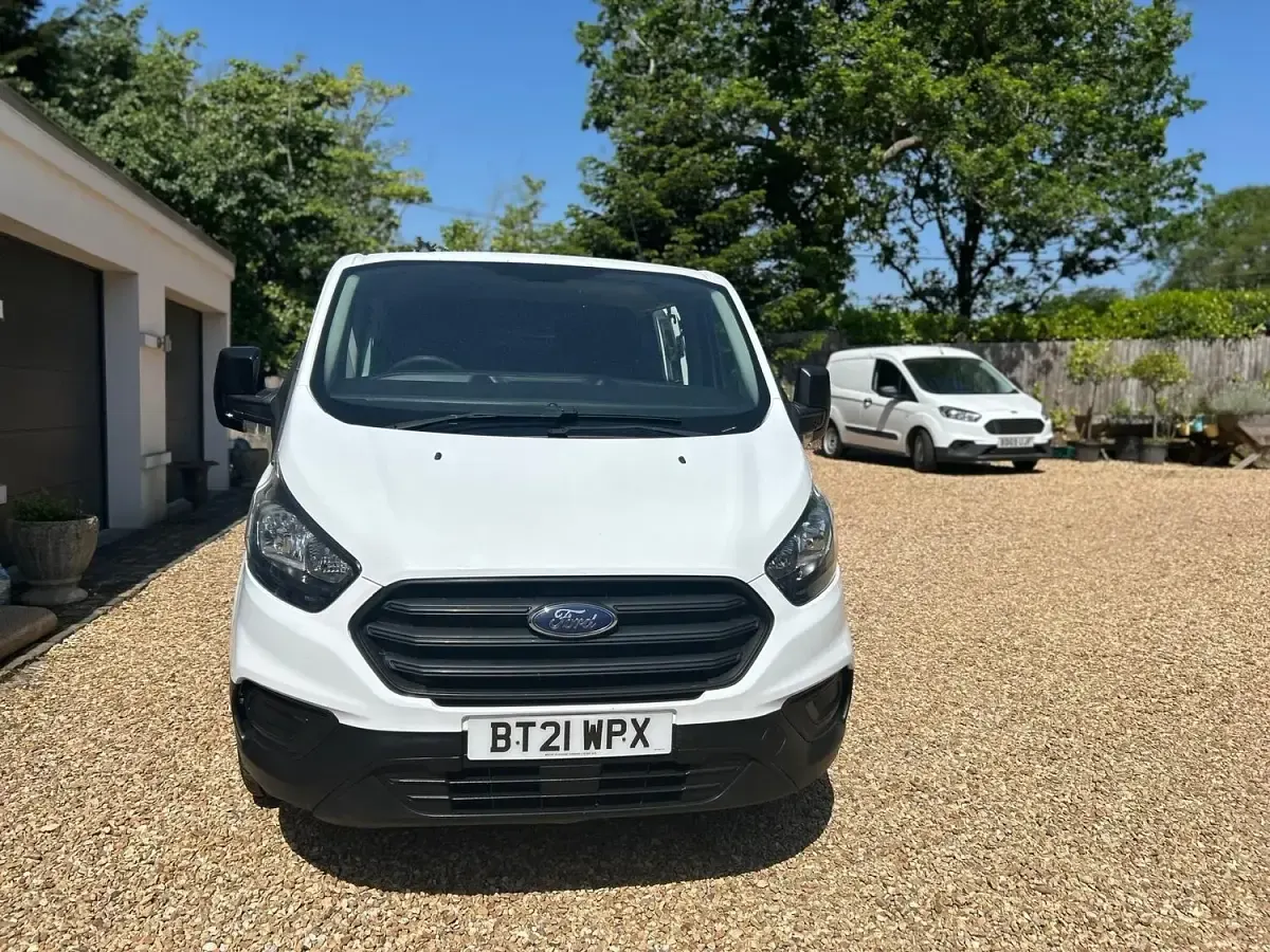 Used Ford Transit Custom 2021 White Van
