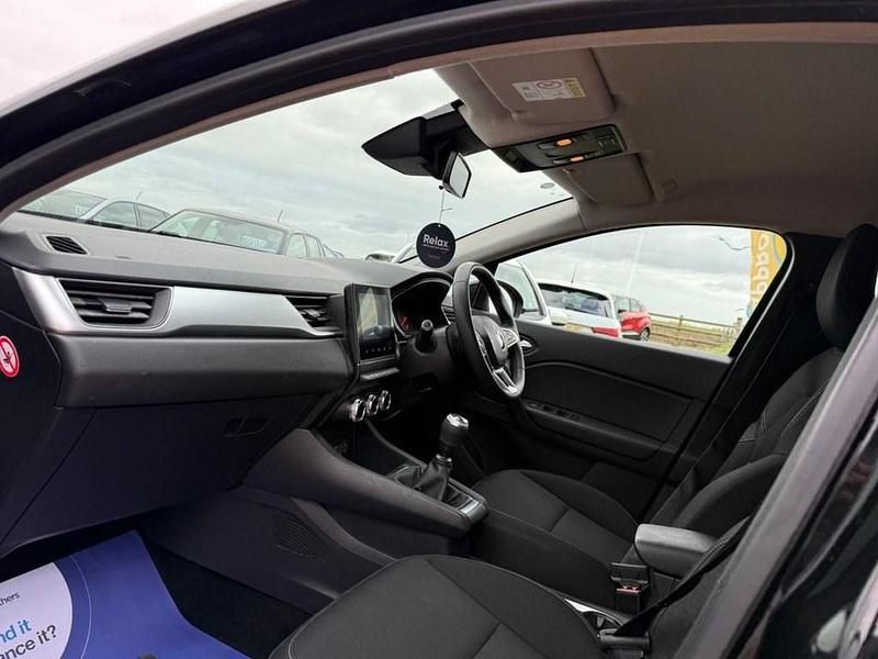 Used Renault Captur Iconic 95 HP (69 kW) 2020 Black SUV